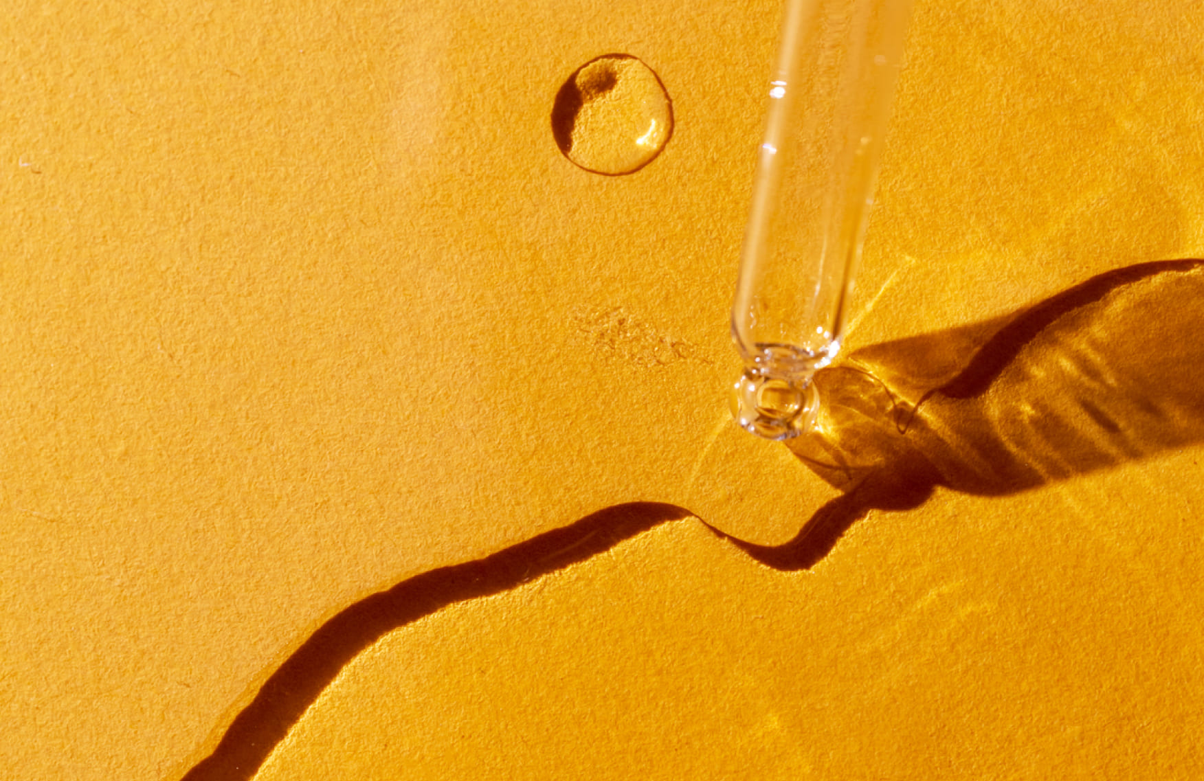 How to use glycolic acid and vitamin C together