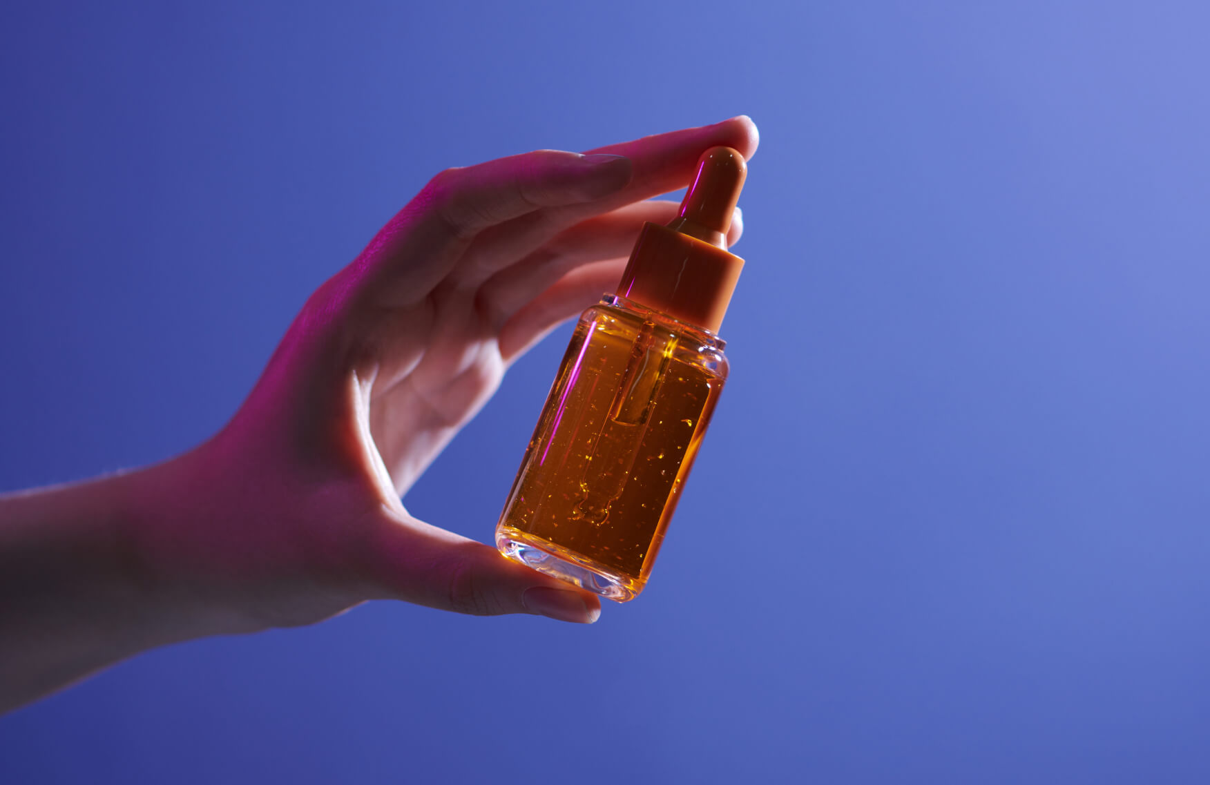 What does retinol do? Retinol myths: Debunking common misconceptions and revealing the facts